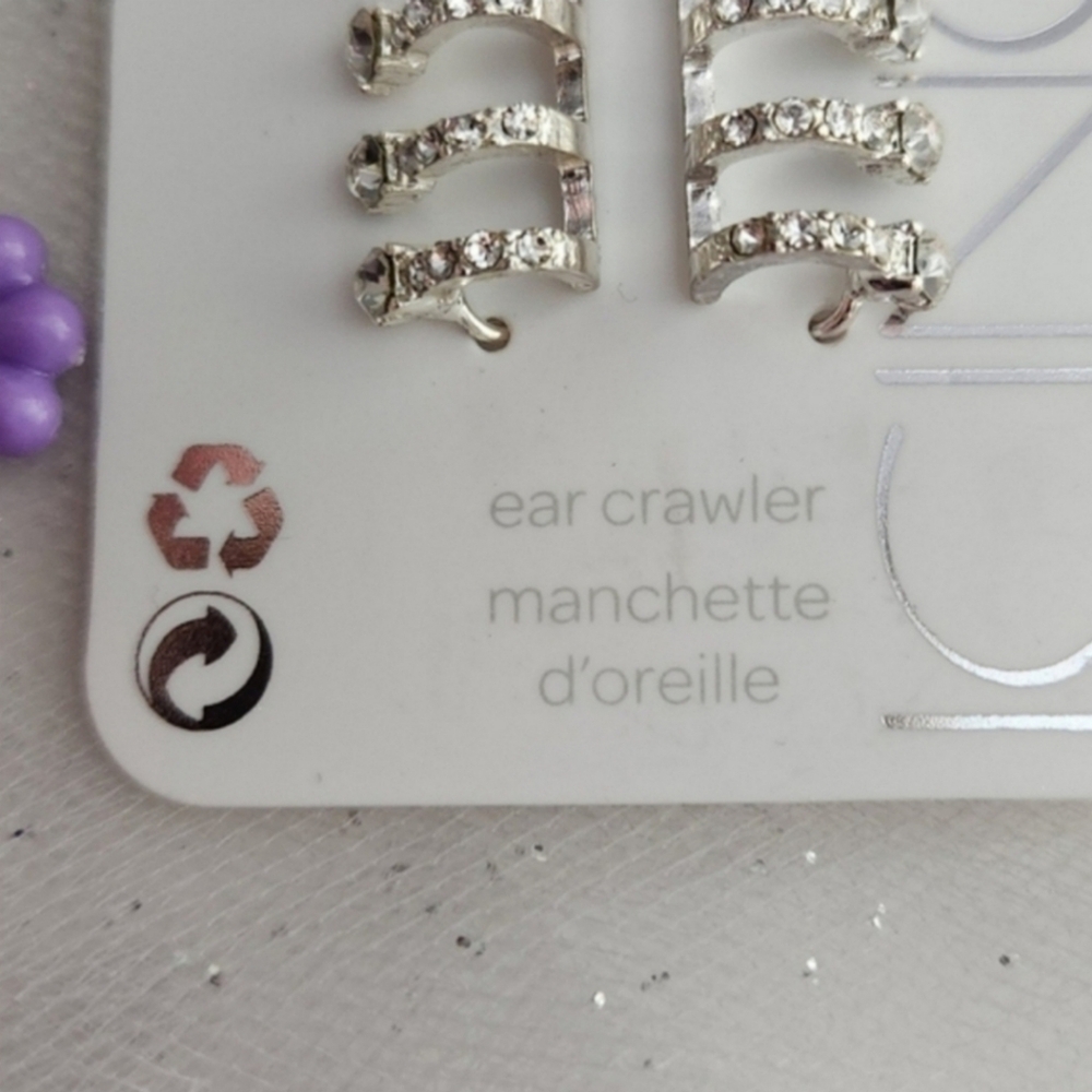 5/$25 ⭐️ HOST PICK ⭐️ NWT The Icing Silver Ear Crawler Earrings - Picture 3 of 4